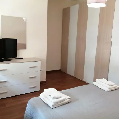 Alojamento de Acomodação e Pequeno-almoço Reggionord Reggio di Calabria